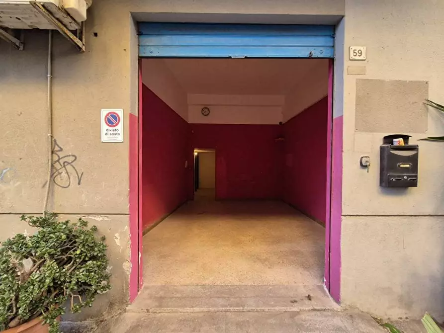 Immagine 1 di Magazzino in affitto  in Via Tramontana a Palermo