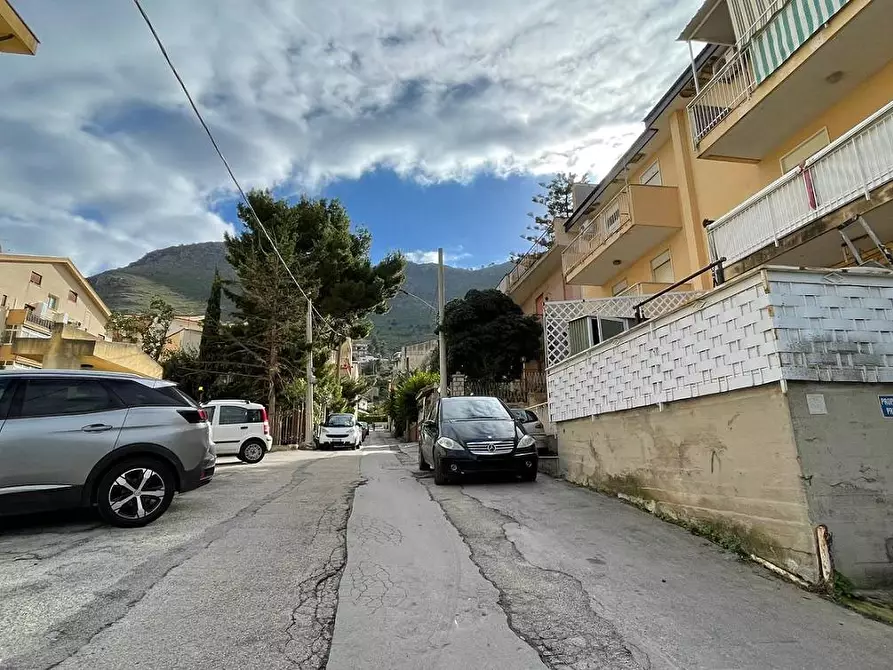 Immagine 20 di Appartamento in affitto  in Via Buccheri a Monreale