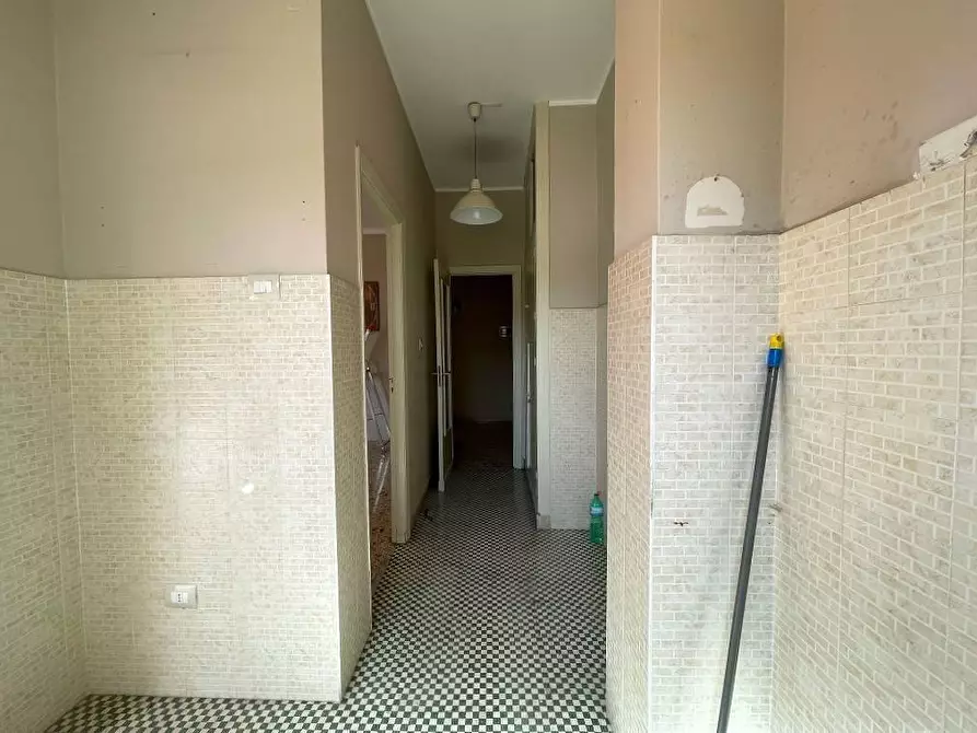 Immagine 20 di Appartamento in vendita  in Via Mariano Stabile a Palermo