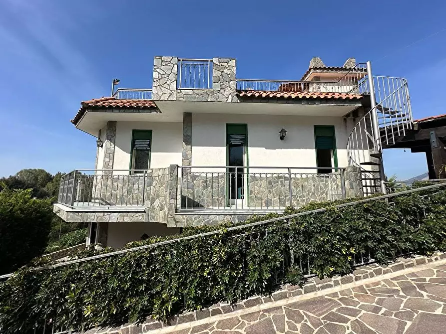 Immagine 12 di Casa indipendente in vendita  in via Milazzo a Carini