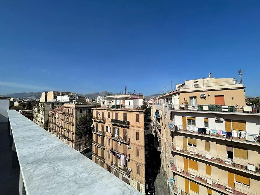 Immagine 10 di Attico in vendita  in via Salamone Marino a Palermo