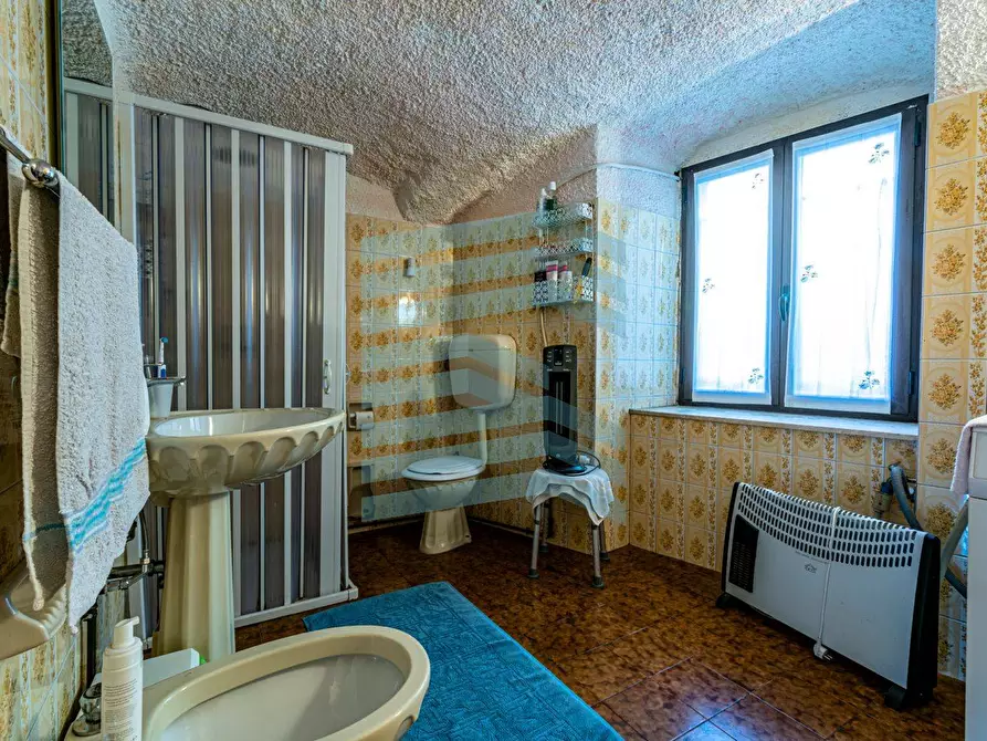 Immagine 17 di Casa indipendente in vendita  in via C. Borromeo a Albino