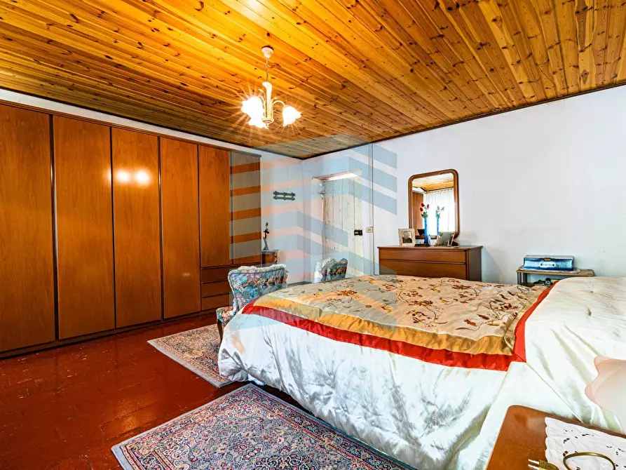 Immagine 10 di Casa indipendente in vendita  in via C. Borromeo a Albino