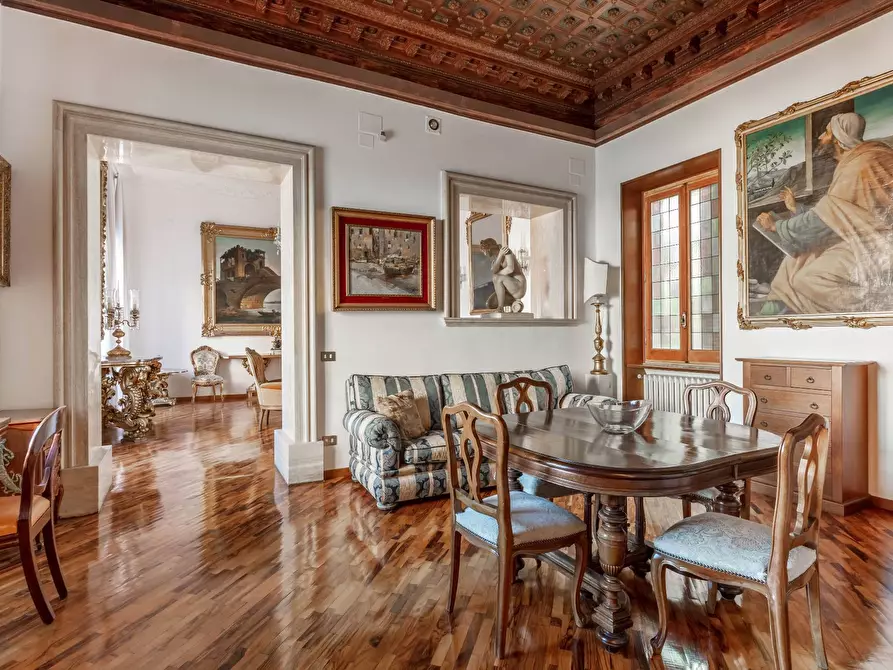 Immagine 3 di Appartamento in affitto  in Via Sistina a Roma