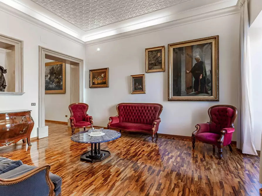 Immagine 7 di Appartamento in affitto  in Via Sistina a Roma