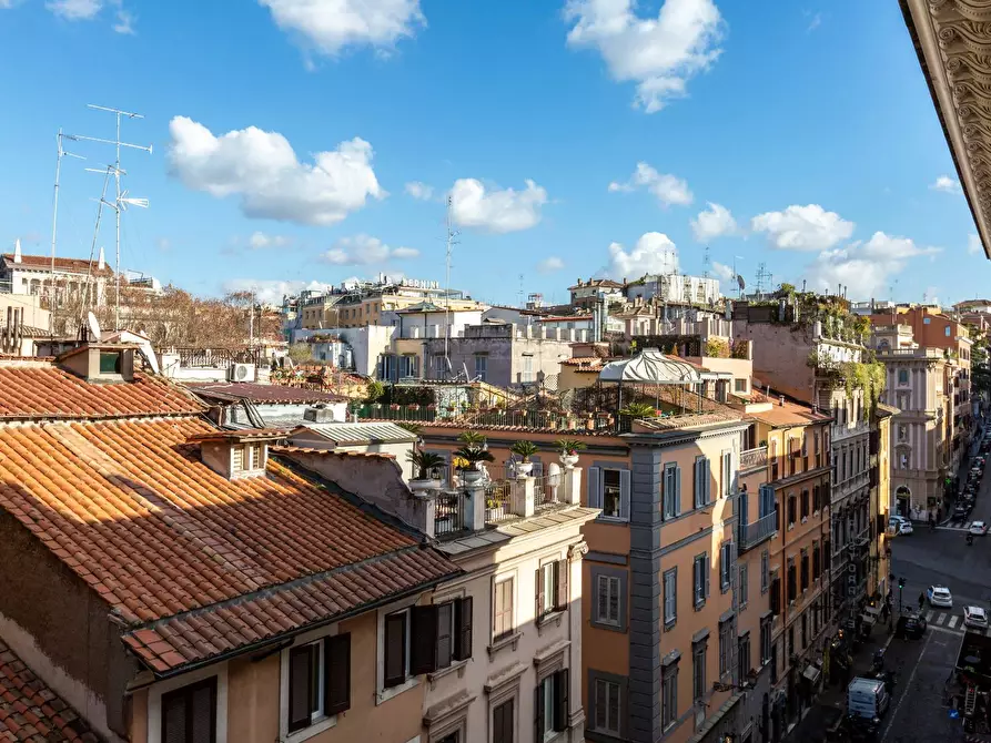 Immagine 6 di Appartamento in affitto  in Via Sistina a Roma