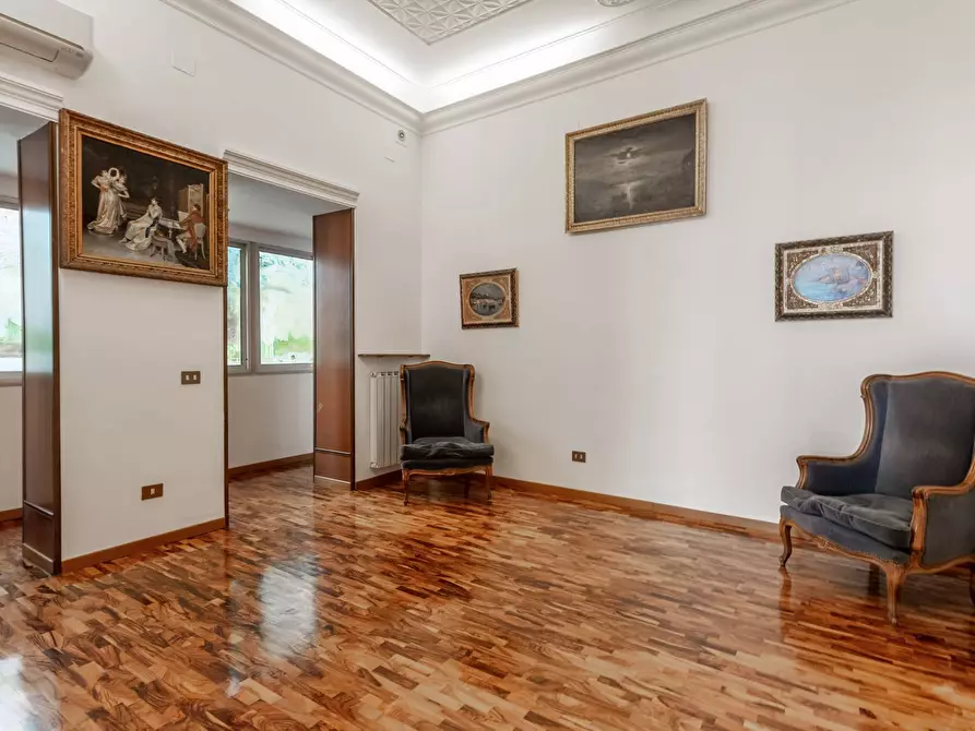 Immagine 11 di Appartamento in affitto  in Via Sistina a Roma