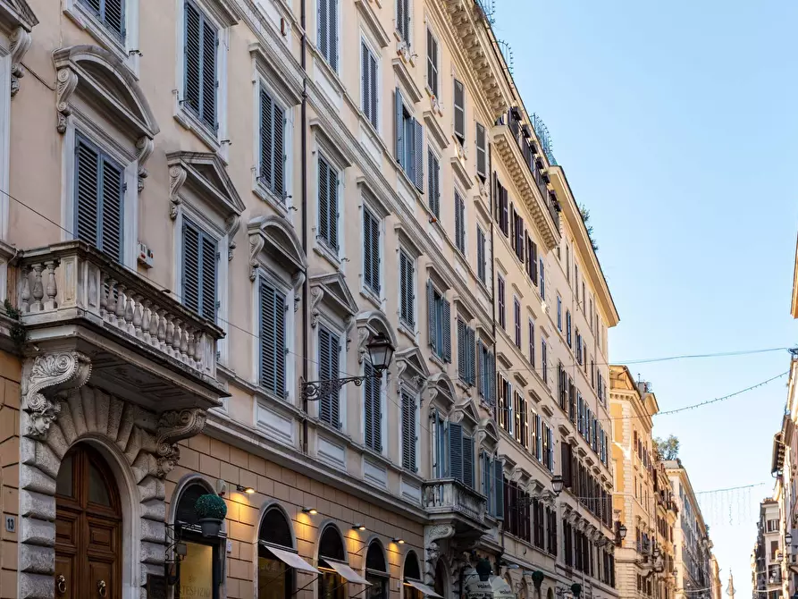 Immagine 20 di Appartamento in affitto  in Via Sistina a Roma