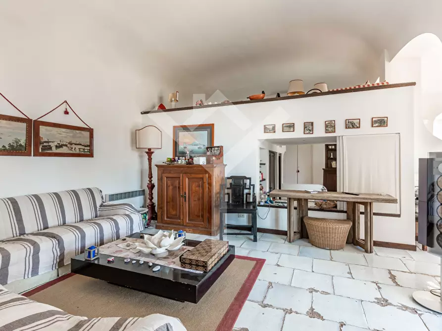 Immagine 2 di Villa in affitto  in Via del Castiglione a Capri