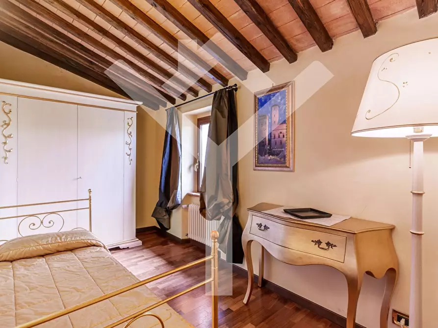Immagine 18 di Villa in vendita  in Localita Izzalini a Todi