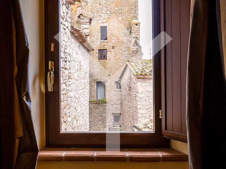 Immagine 19 di Villa in vendita  in Localita Izzalini a Todi