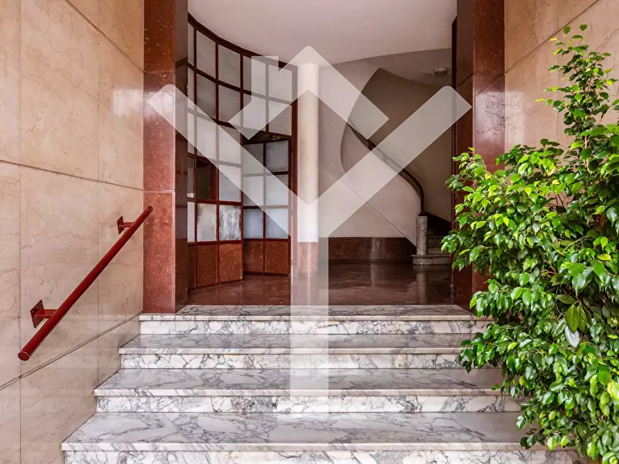 Immagine 19 di Appartamento in vendita  in Piazza Annibaliano a Roma