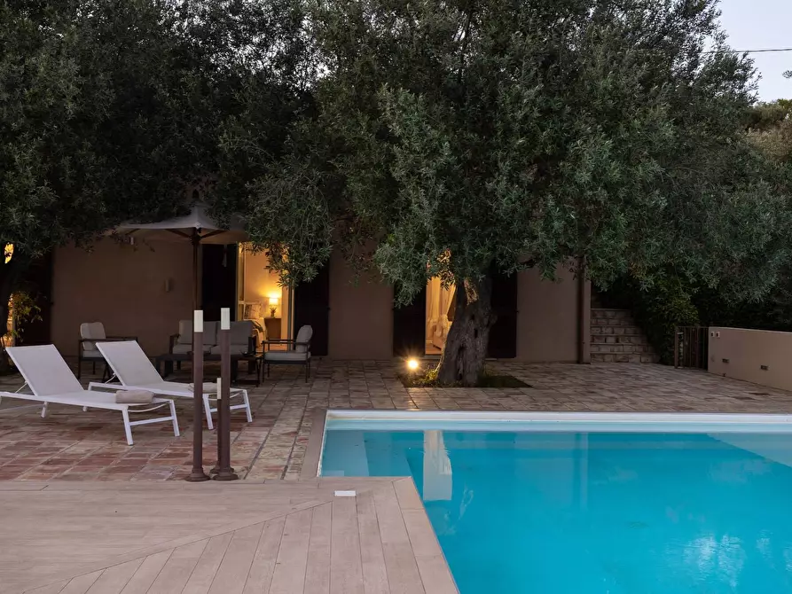 Immagine 10 di Villa in affitto  in Helorus a Noto