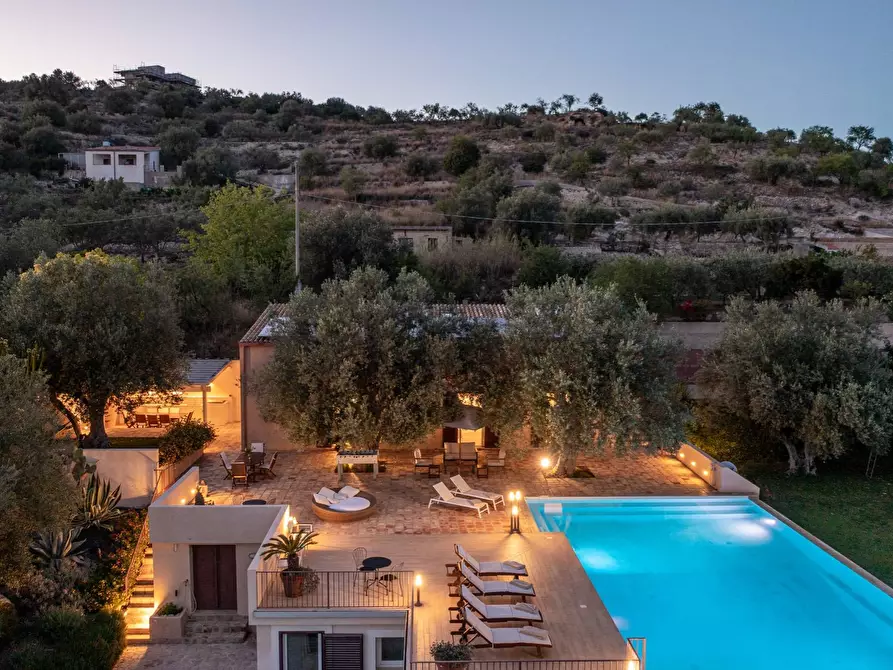 Immagine 11 di Villa in affitto  in Helorus a Noto