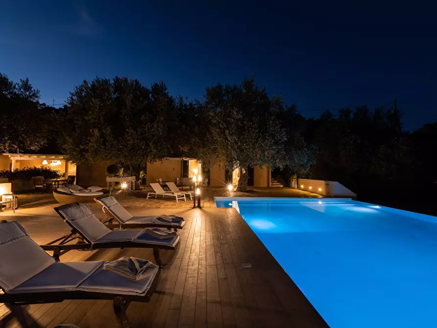 Immagine 14 di Villa in affitto  in Helorus a Noto