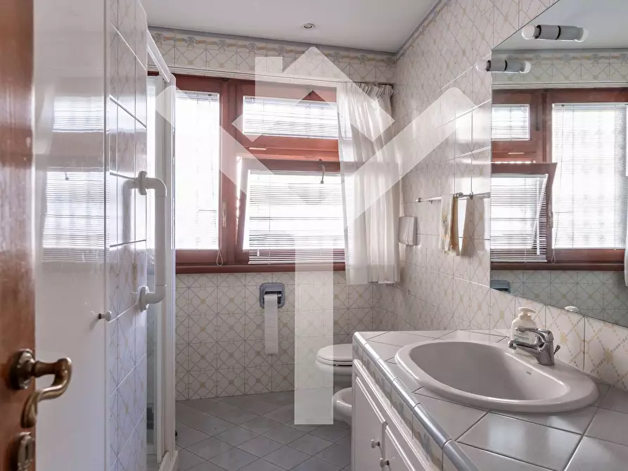 Immagine 17 di Appartamento in vendita  in Via Antonio Bertoloni a Roma