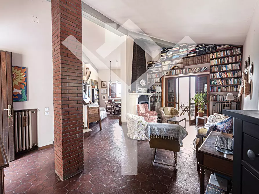 Immagine 4 di Villa in vendita  in Via Santa Maria a Montopoli Di Sabina