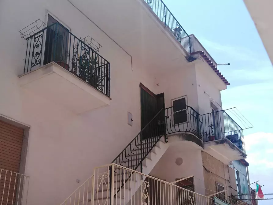 Immagine 1 di Appartamento in vendita  in Via VENTRELLA a Ischitella