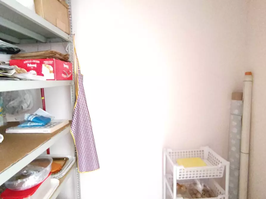 Immagine 10 di Appartamento in vendita  in Via Dei Bottegai a Sannicandro Garganico