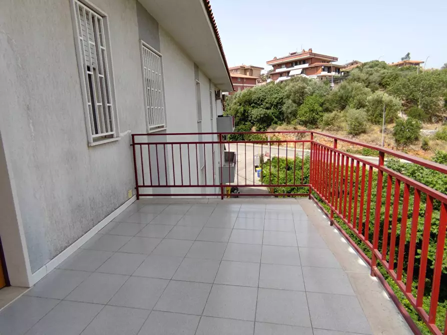 Immagine 2 di Appartamento in vendita  in Via Dei Bottegai a Sannicandro Garganico