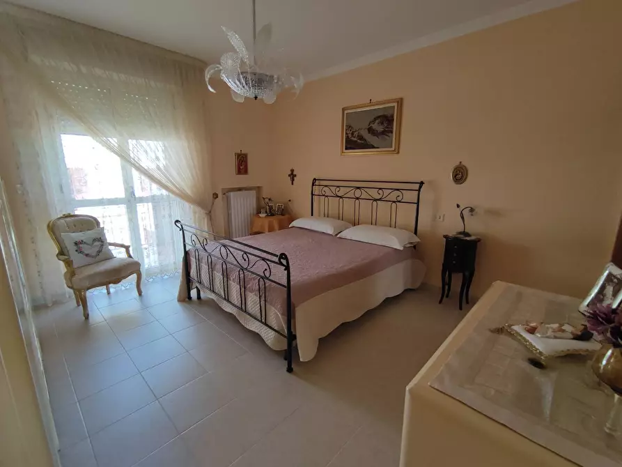 Immagine 11 di Appartamento in vendita  in Via Dei Maceristi a Sannicandro Garganico