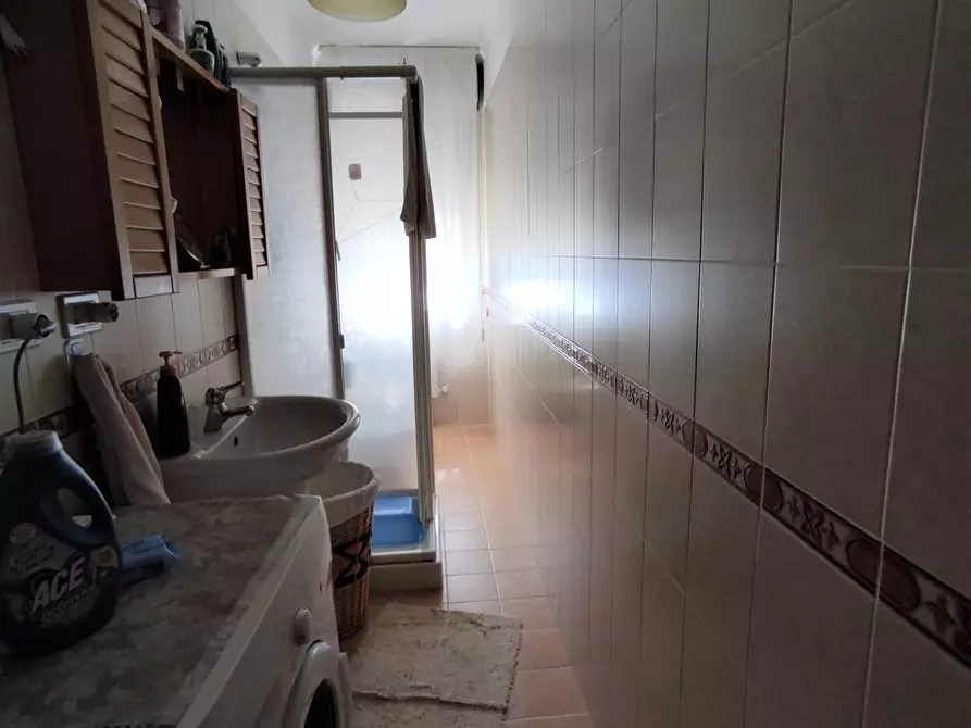 Immagine 12 di Appartamento in vendita  in Via Dei Maceristi a Sannicandro Garganico