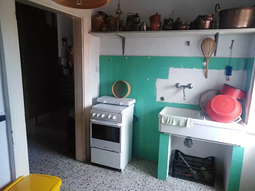Immagine 1 di Appartamento in vendita  in Via Matassa a Vico Del Gargano