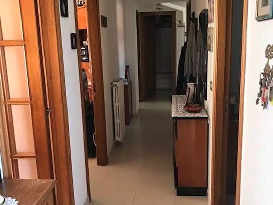 Immagine 3 di Attico in vendita  in Via Dei Dauni, a Sannicandro Garganico