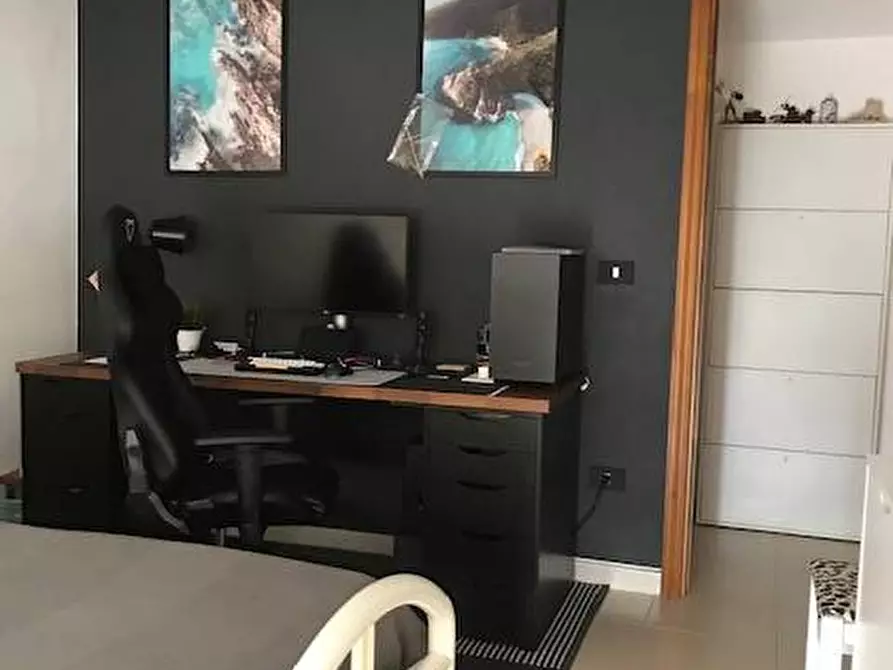 Immagine 10 di Attico in vendita  in Via Dei Dauni, a Sannicandro Garganico