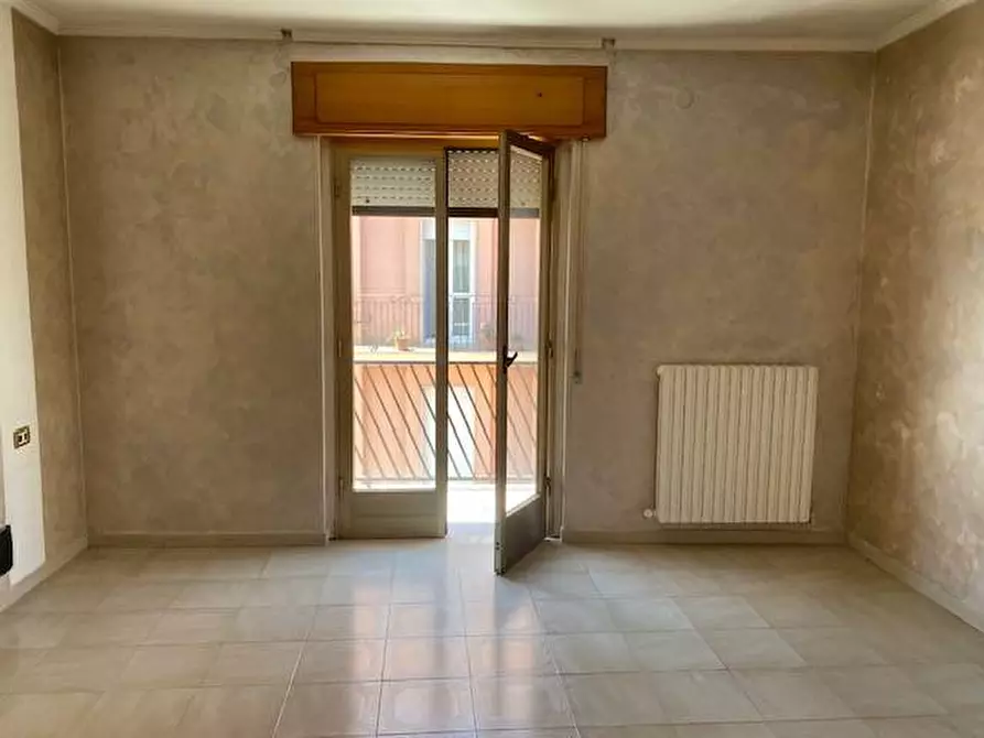 Immagine 9 di Appartamento in vendita  in Via Edoardo Scarpetta a Sannicandro Garganico