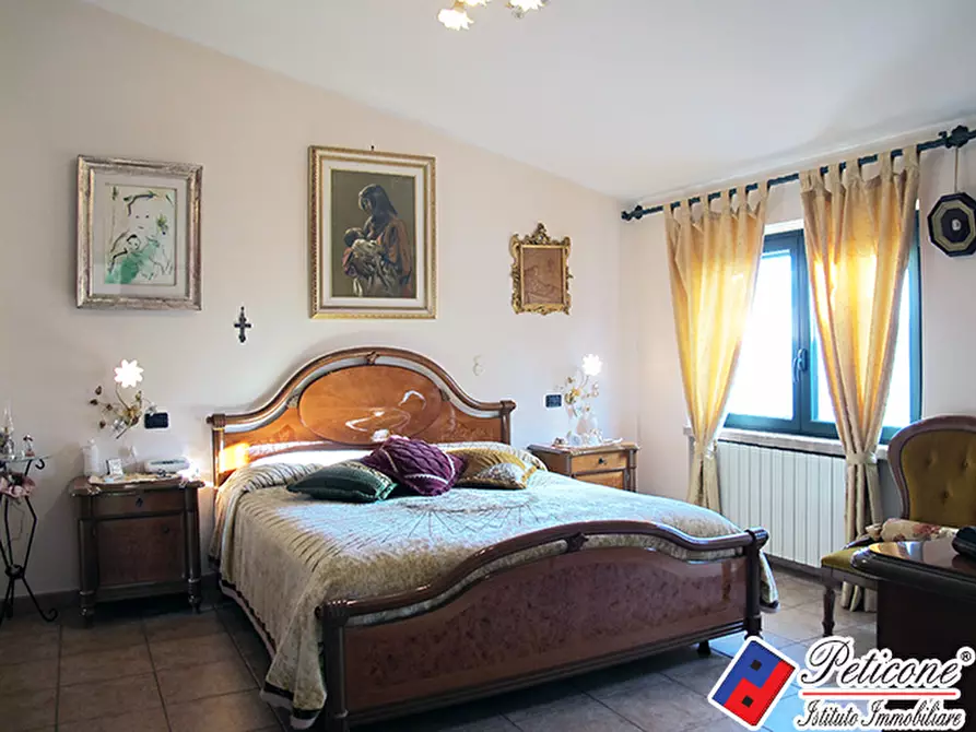 Immagine 8 di Villa in vendita  in Via XXIV Maggio a Lenola