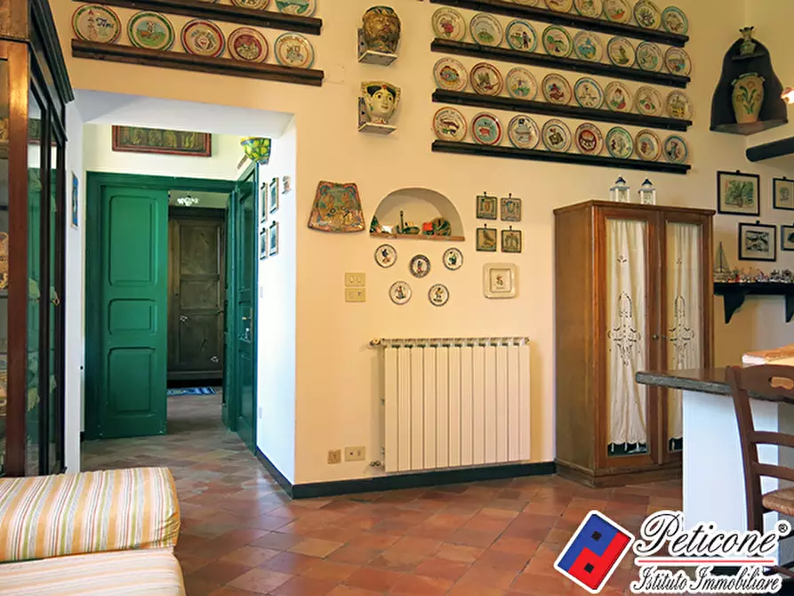 Immagine 28 di Appartamento in vendita  in Via Sant a Fondi