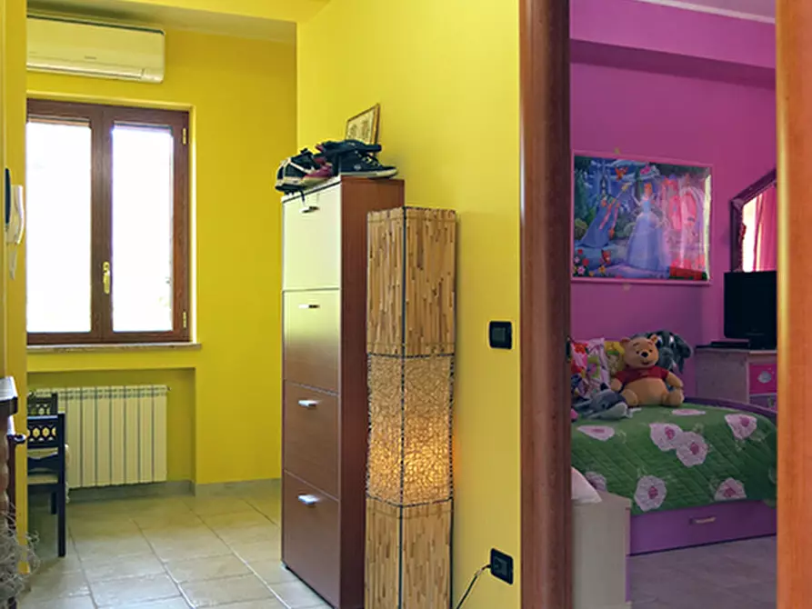 Immagine 21 di Villa in vendita  in SS637 a Fondi