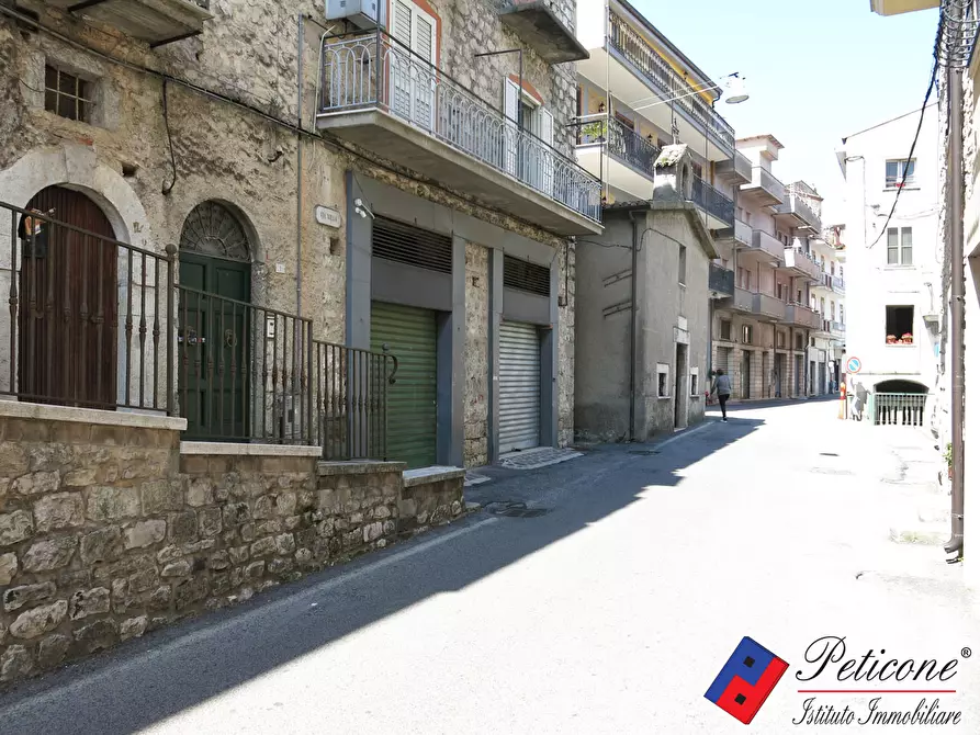 Immagine 5 di Appartamento in vendita  in Via Gabriele Mattei a Lenola