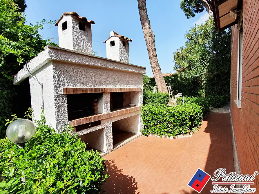 Immagine 1 di Villa in affitto  in Via Salto I a Fondi