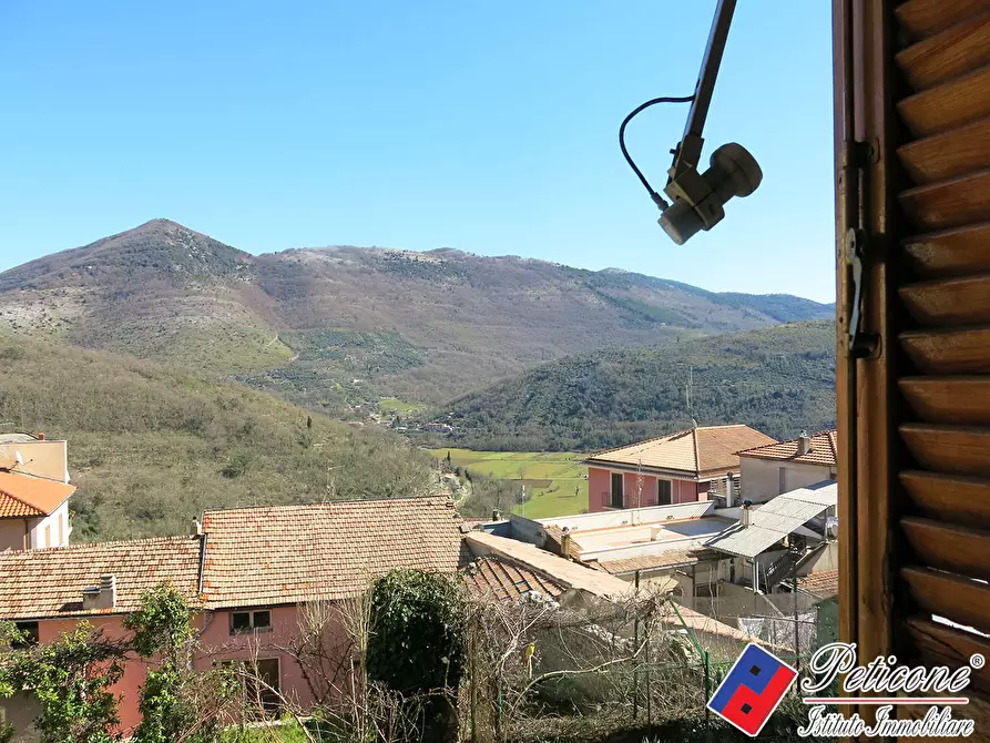 Immagine 18 di Appartamento in vendita  in Via Impero Romano a Lenola