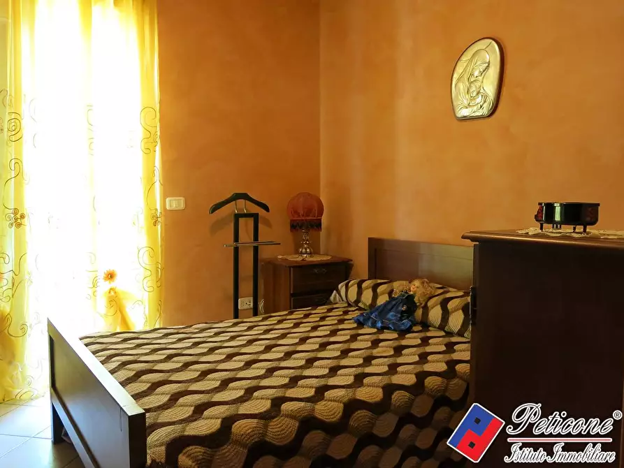 Immagine 11 di Villa in vendita  in Via ripa a Fondi