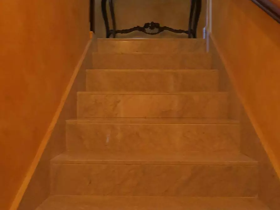 Immagine 10 di Villa in vendita  in Via ripa a Fondi