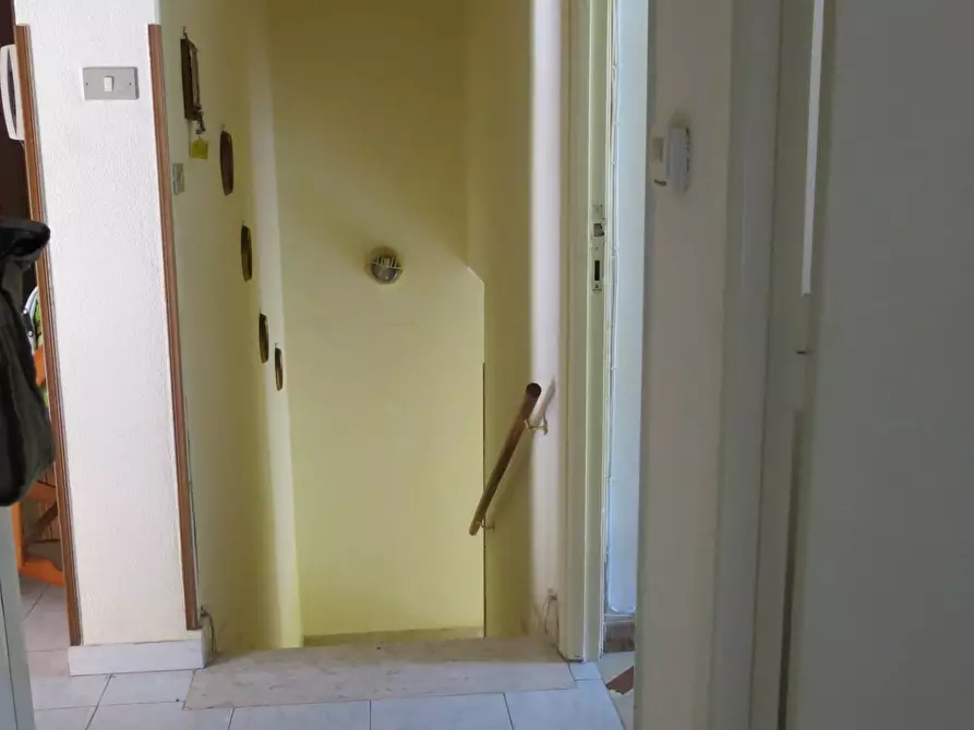 Immagine 7 di Appartamento in vendita  in Via della Mola a Lenola