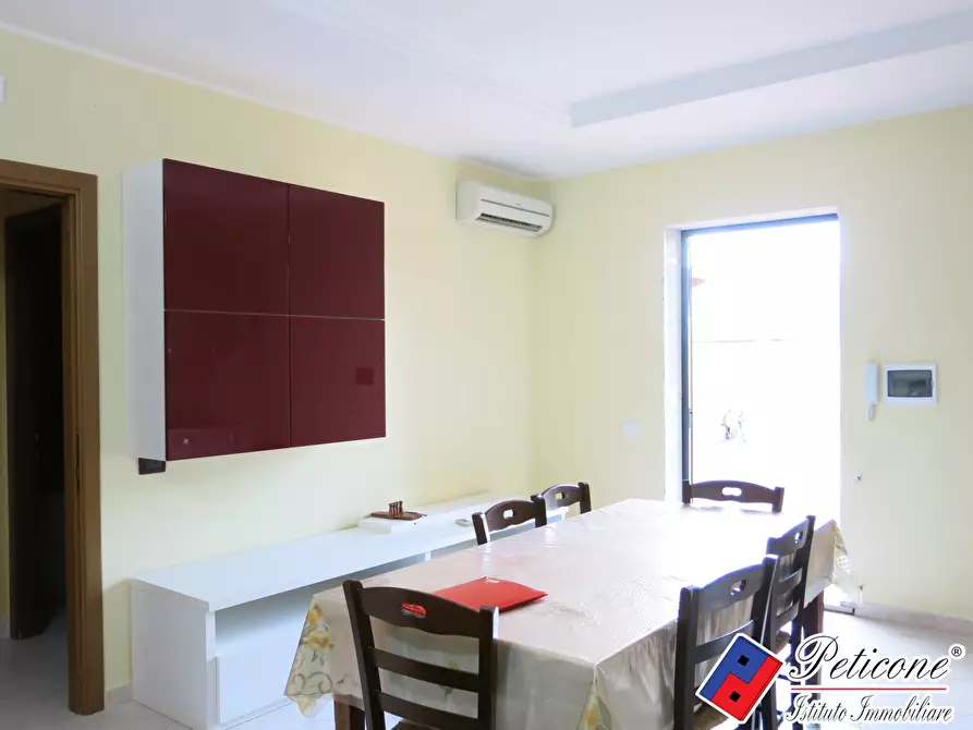 Immagine 16 di Villa in vendita  in Via Portaturo a Fondi