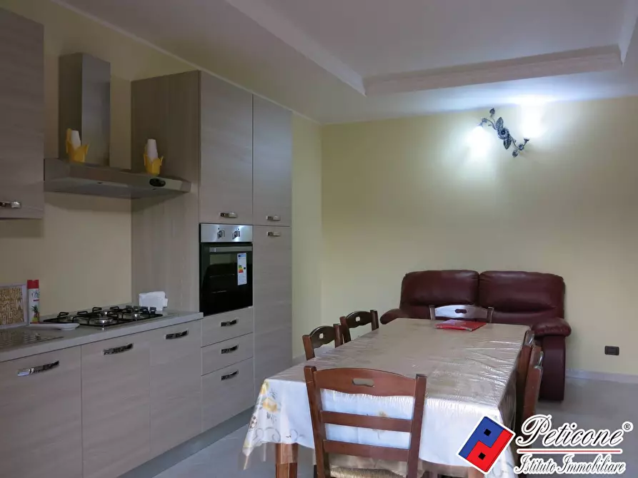 Immagine 17 di Villa in vendita  in Via Portaturo a Fondi