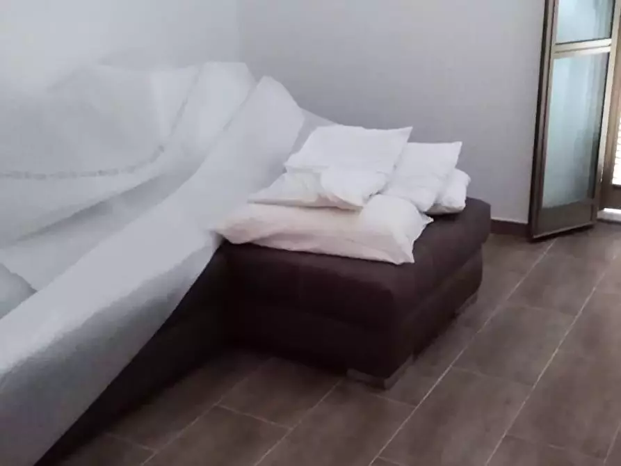 Immagine 3 di Appartamento in vendita  in Via Napoli a Lenola