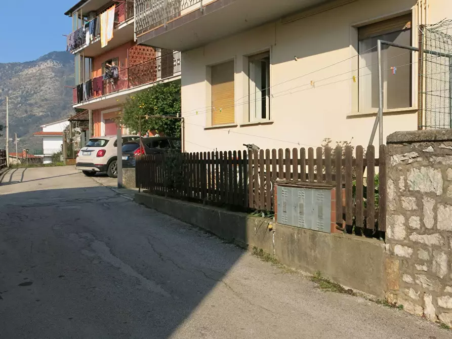 Immagine 12 di Appartamento in vendita  in Via Bologna a Lenola