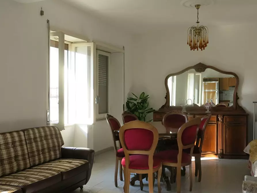 Immagine 2 di Appartamento in vendita  in Via Bologna a Lenola