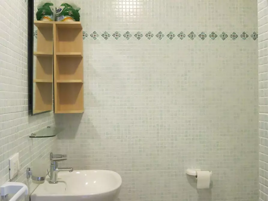 Immagine 13 di Villa in vendita  in Via Flacca a Fondi