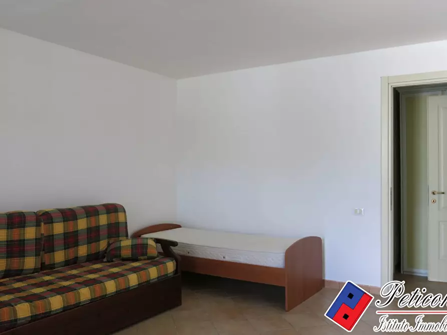 Immagine 11 di Villa in vendita  in Via Flacca a Fondi