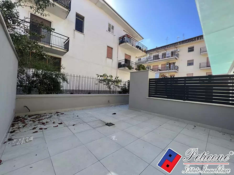 Immagine 13 di Appartamento in vendita  in Via Cristoforo Colombo a Fondi