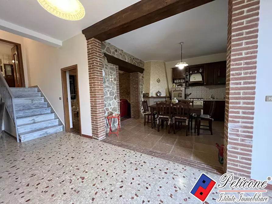 Immagine 7 di Casa indipendente in vendita  in VIA VALLE VIGNA a Fondi