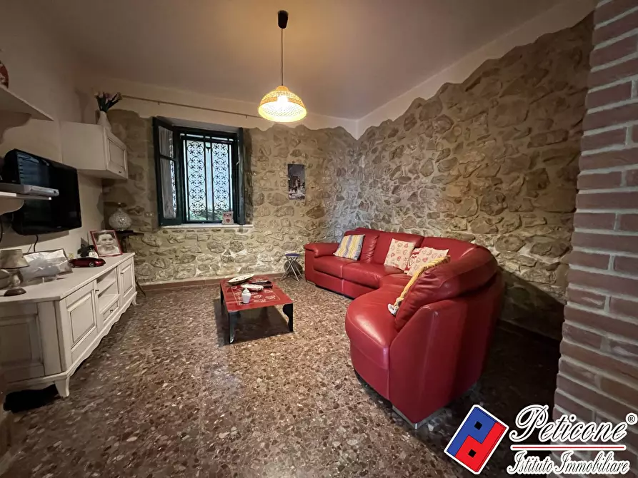 Immagine 6 di Casa indipendente in vendita  in VIA VALLE VIGNA a Fondi