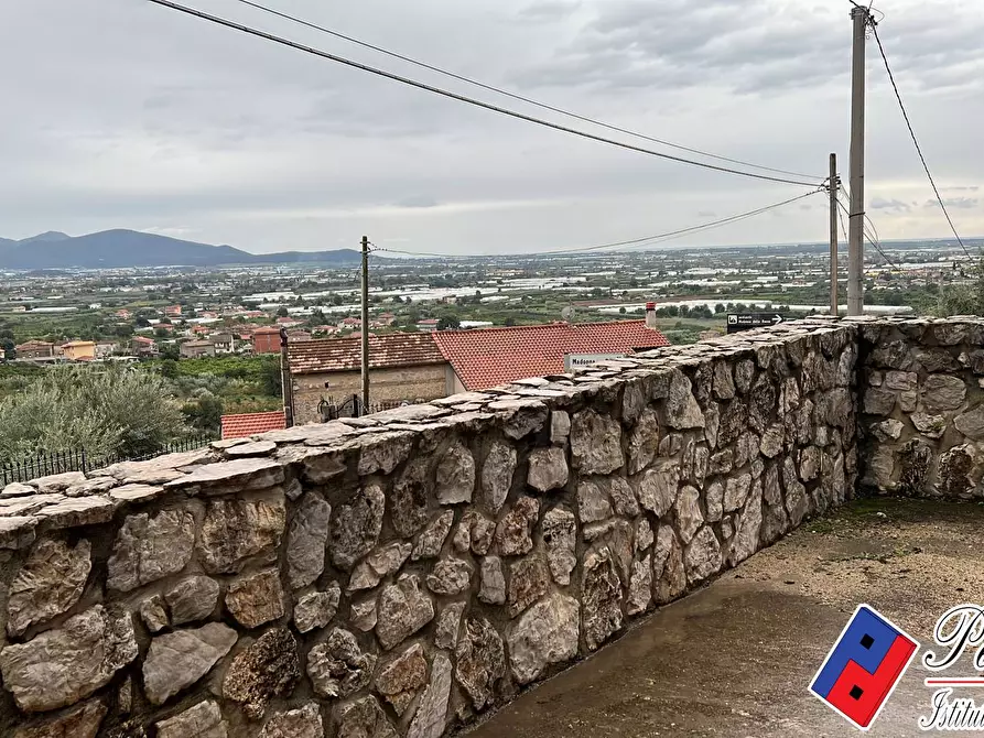 Immagine 21 di Casa indipendente in vendita  in VIA VALLE VIGNA a Fondi
